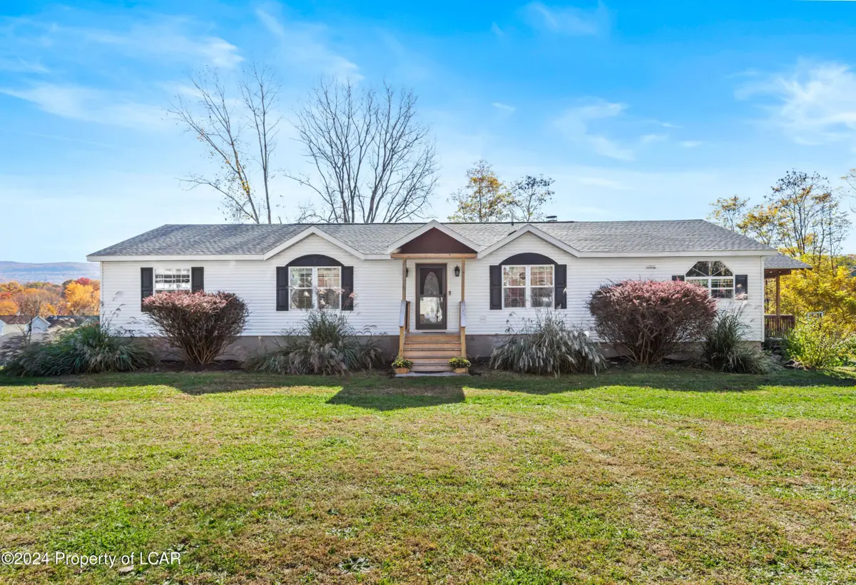 3093 S Main Street, Hanover Township in Hanover Township