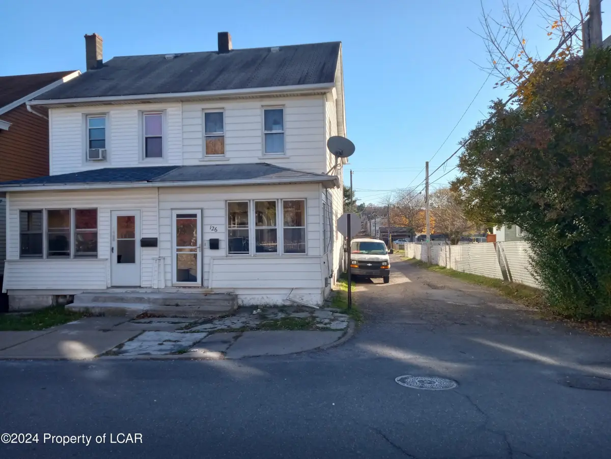 126 E Blaine Street, McAdoo in McAdoo