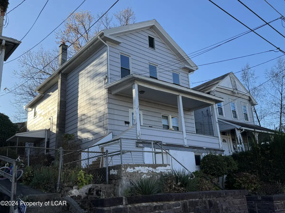 240 S Welles Street, Wilkes-Barre in Wilkes-Barre