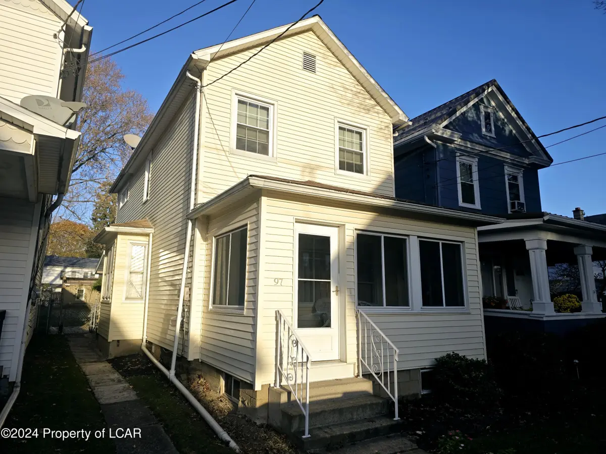 97 Sharpe Street, Kingston in Kingston