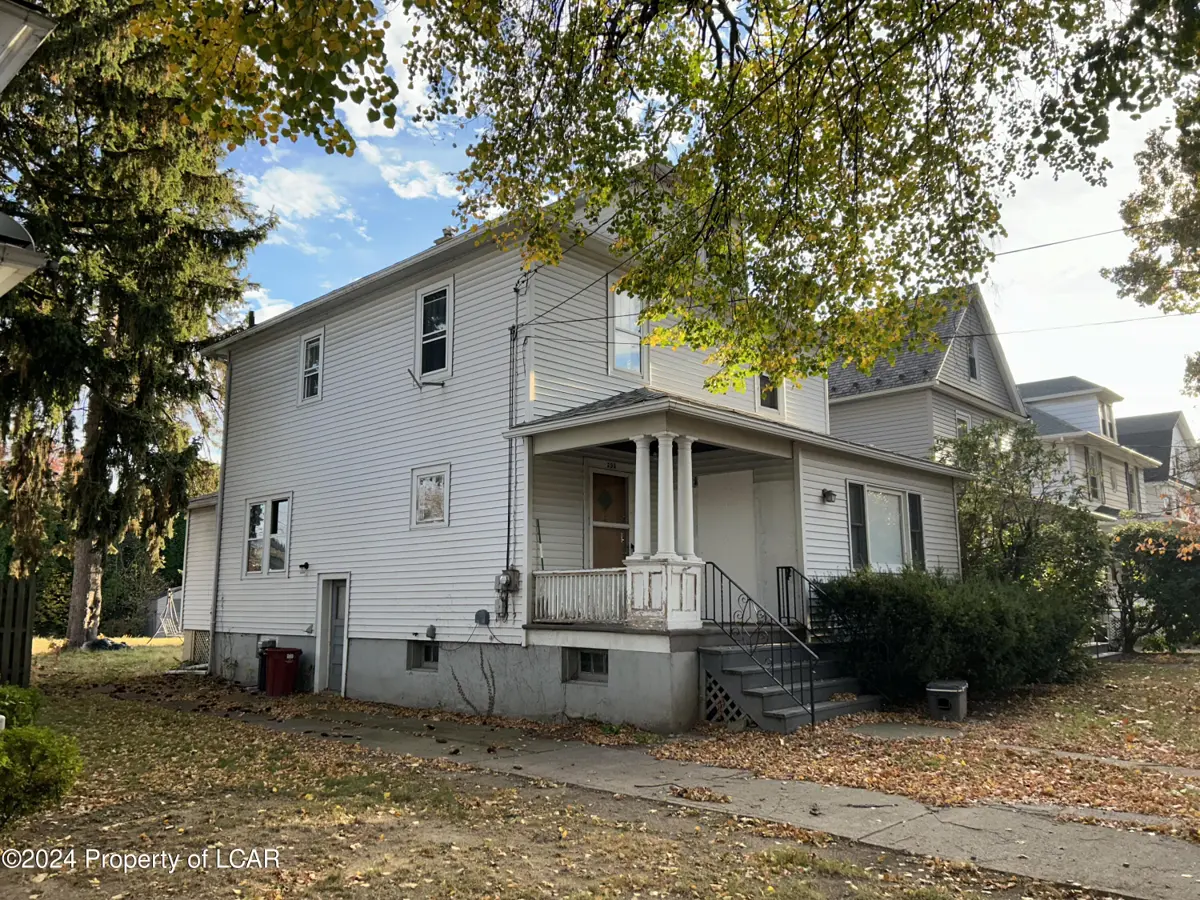 395 Chestnut Avenue, Kingston in Kingston