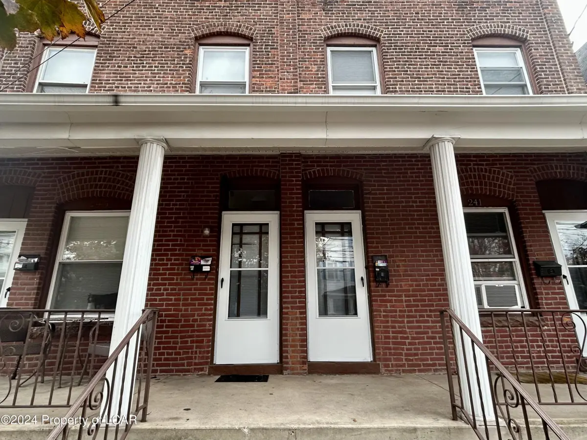 241-243 N Washington Street, Wilkes-Barre in Wilkes-Barre