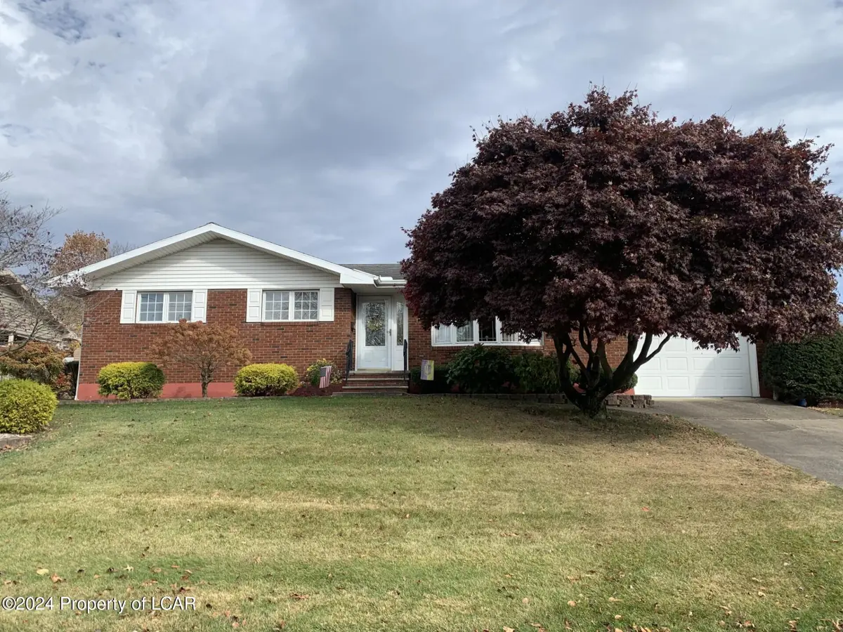 17 Prince Street, Hanover Township in Hanover Township