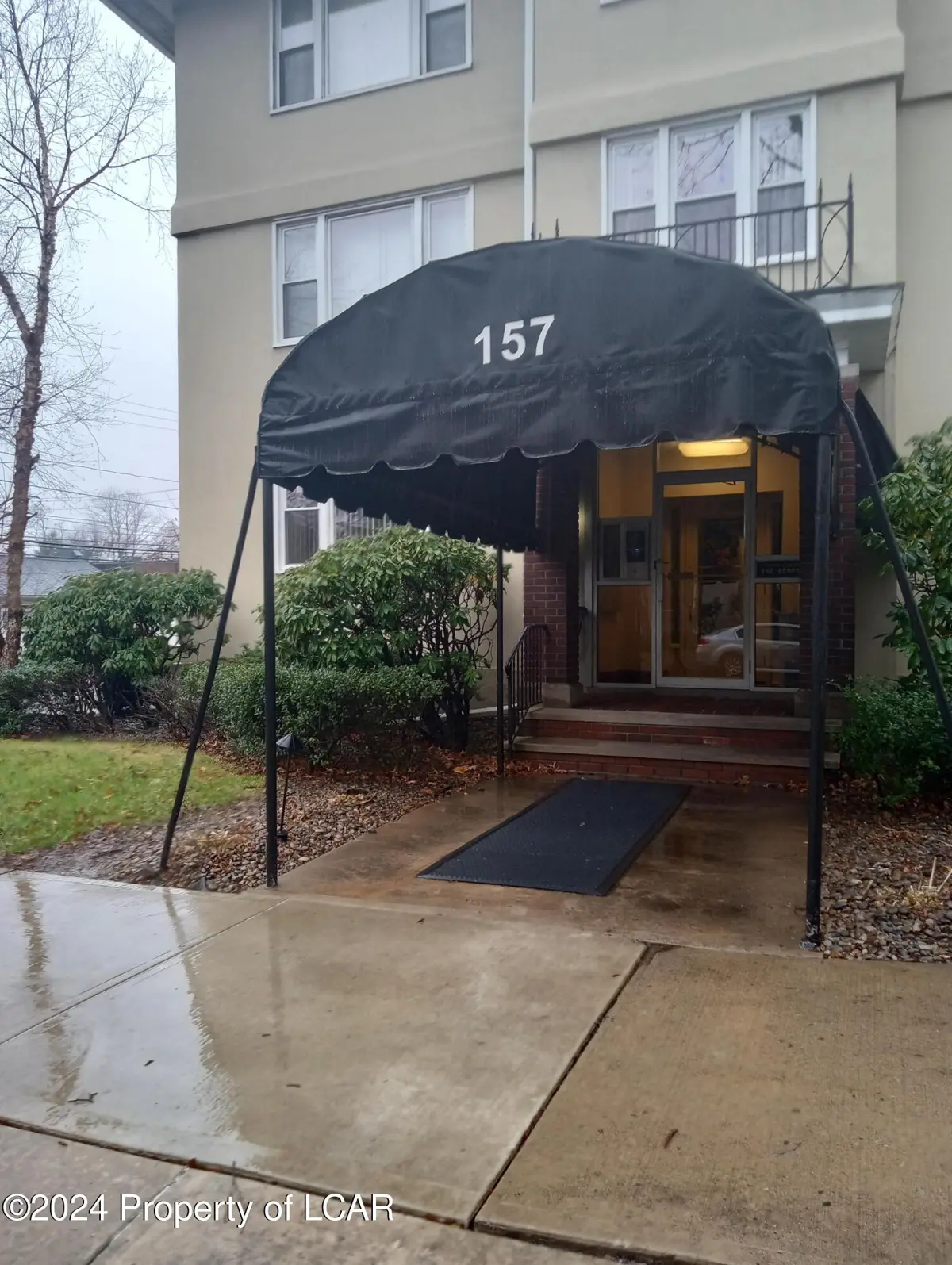 157 E Walnut Street 101, Kingston in Kingston