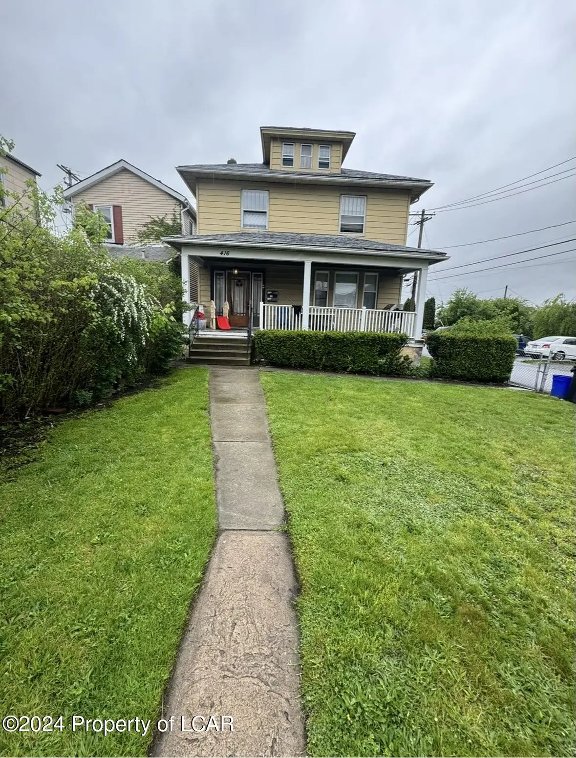 416 Hickory Street, Scranton in Scranton