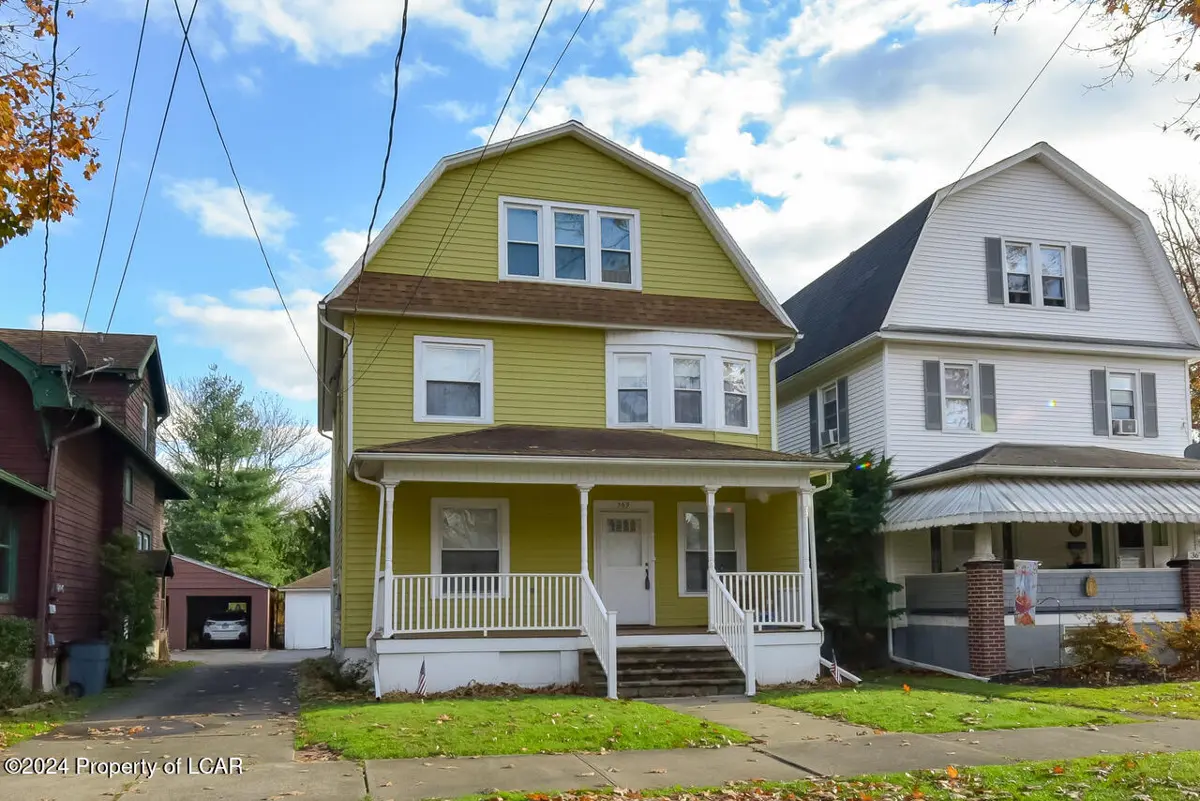 369 Chestnut Avenue, Kingston in Kingston