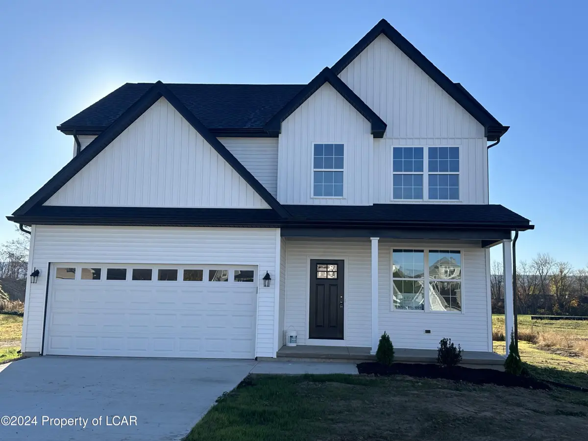 422 Plymouth Avenue, Hanover Township in Hanover Township