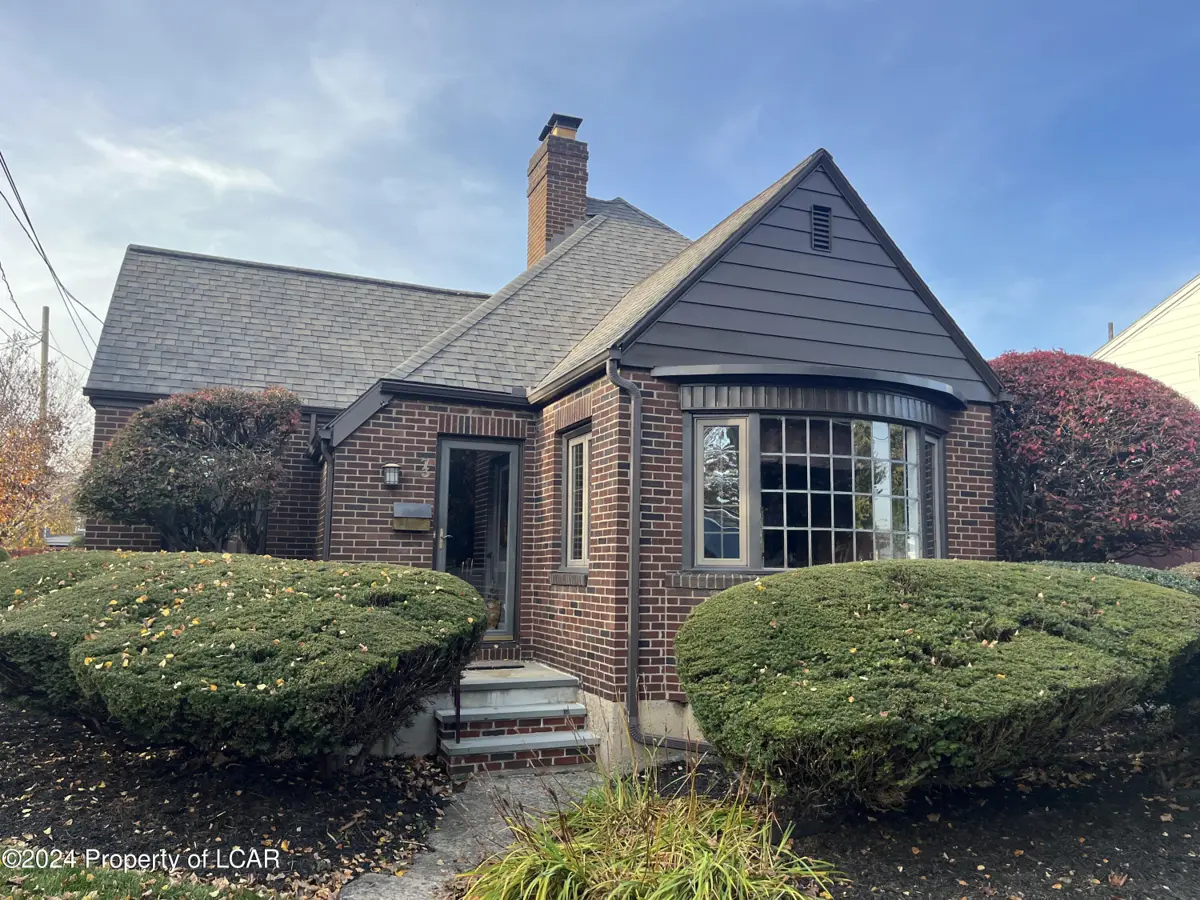 73 W Lafayette Place, Wilkes-Barre in Wilkes-Barre