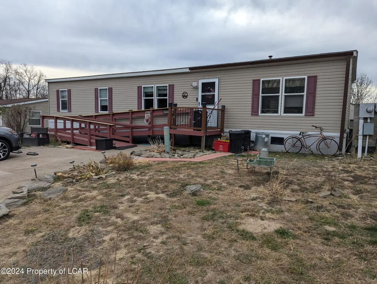 665 Sparrow Drive, Shavertown in Shavertown
