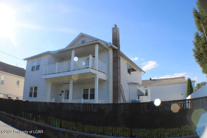 203 Fairview Avenue 1st floor, Scranton in Scranton