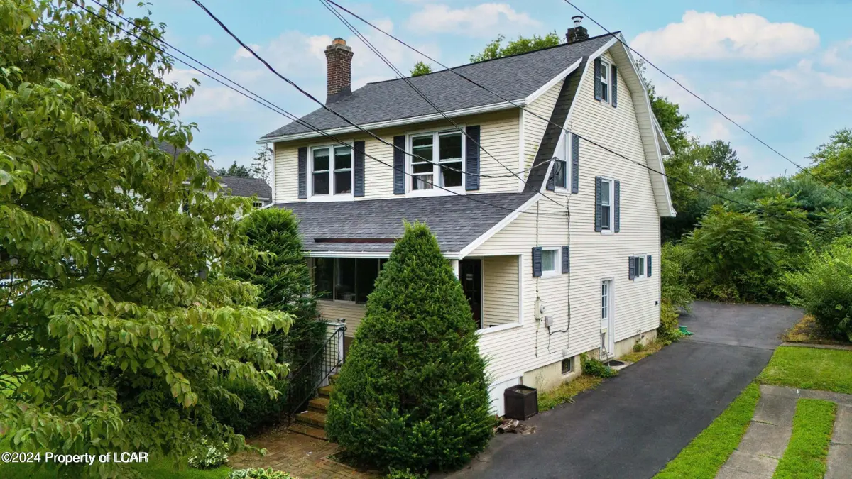64 Tilbury Avenue, West Nanticoke in West Nanticoke