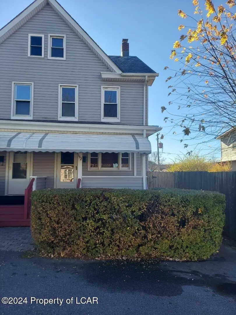 142 Carleton Avenue, Hazleton in Hazleton