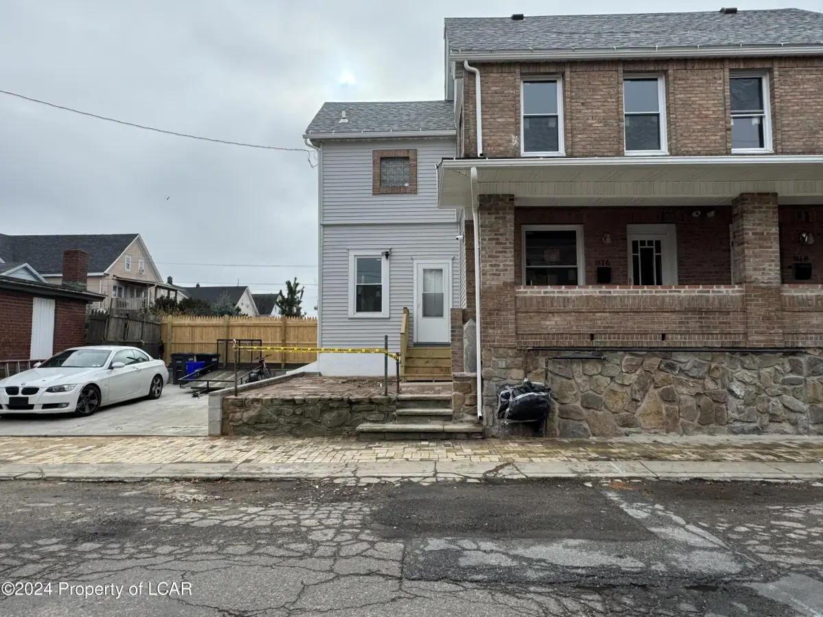 816 W 3rd Street, Hazleton in Hazleton