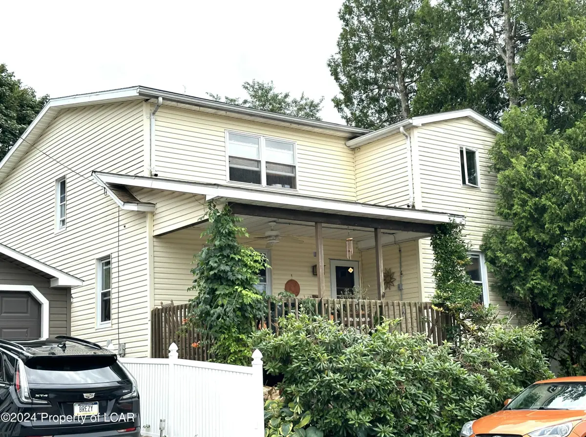 24 W 14TH Street, Hazleton in Hazleton