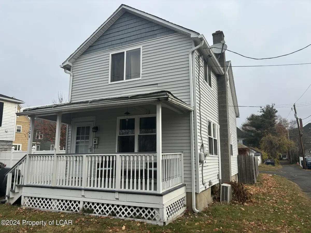 104 Lacoe Street, West Pittston in West Pittston