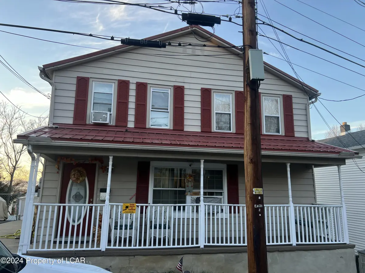 16 Huff Street, Wilkes-Barre in Wilkes-Barre