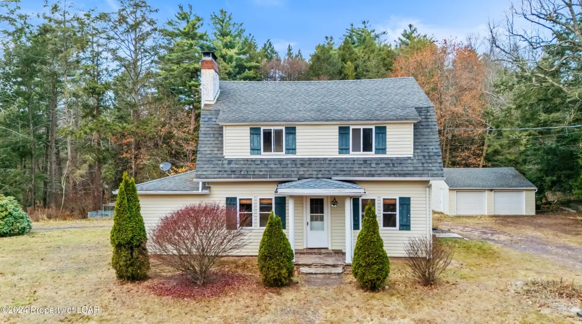 3690 Blytheburn Road, Mountain Top in Mountain Top