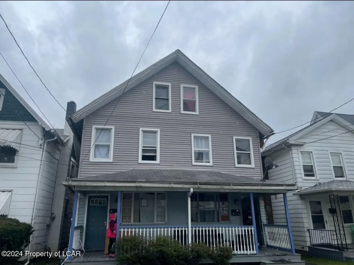 26-28 Barney Street, Wilkes-Barre in Wilkes-Barre