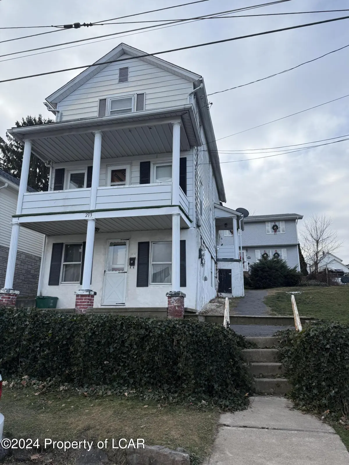 213 McLean Street, Dupont in Dupont