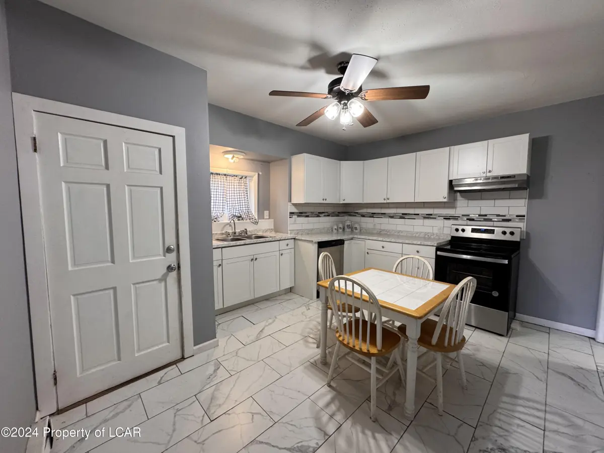 287 Parsonage Street 1, Hughestown in Hughestown