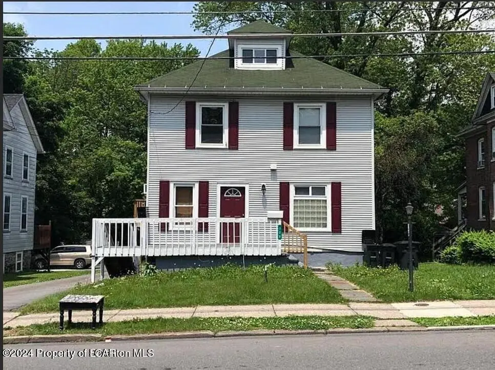 120 Ridgeway Street, East Stroudsburg in East Stroudsburg