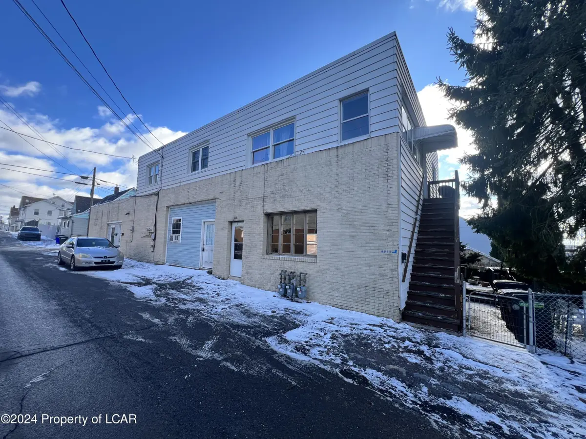 116 W 7th Street, Hazleton in Hazleton