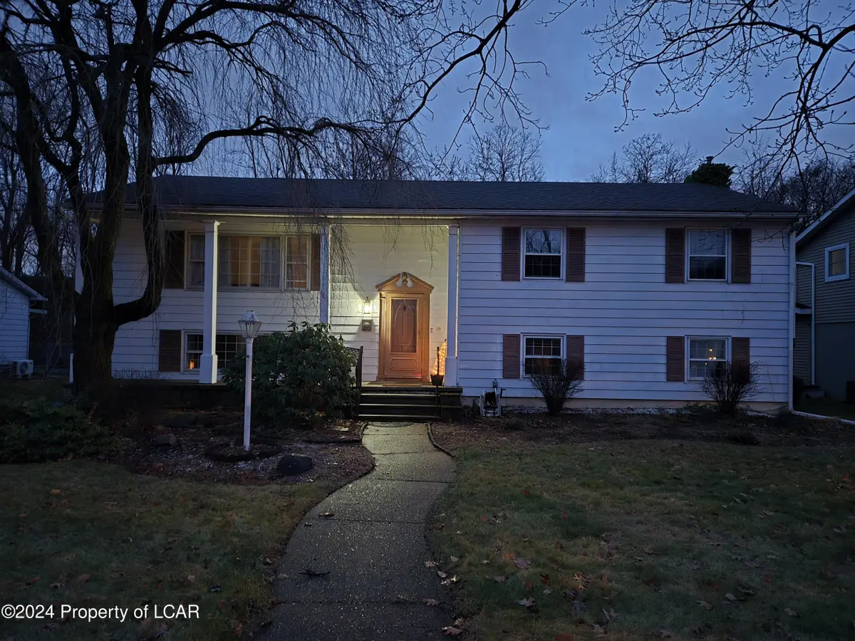 507 N Gates Avenue, Kingston in Kingston