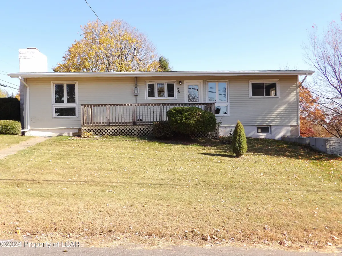 900 E 9th Street, Hazleton in Hazleton
