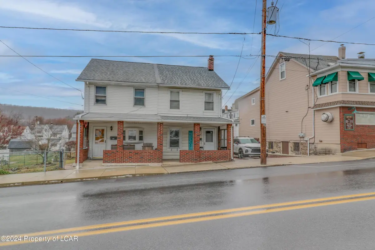 529 E Patterson Street, Lansford in Lansford