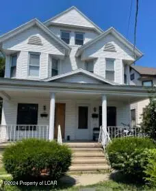 175 Dundaff Street 177, Carbondale in Carbondale