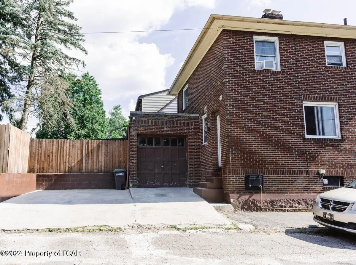 759 N Lincoln Street, Hazleton in Hazleton