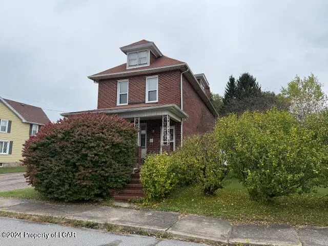 401 E Grant Street, McAdoo in McAdoo