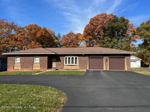 213 S. Main Road, Mountain Top in Mountain Top