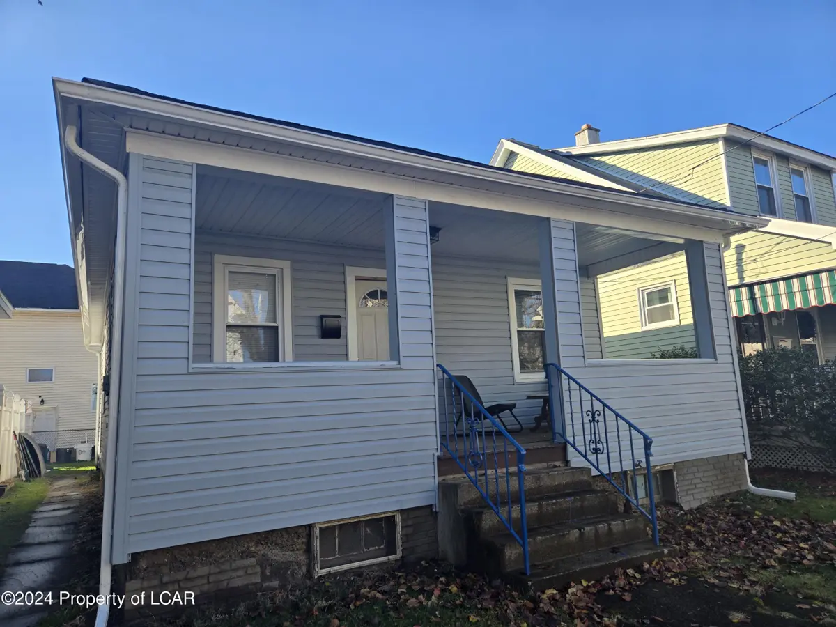 614 Depot Street, Scranton in Scranton