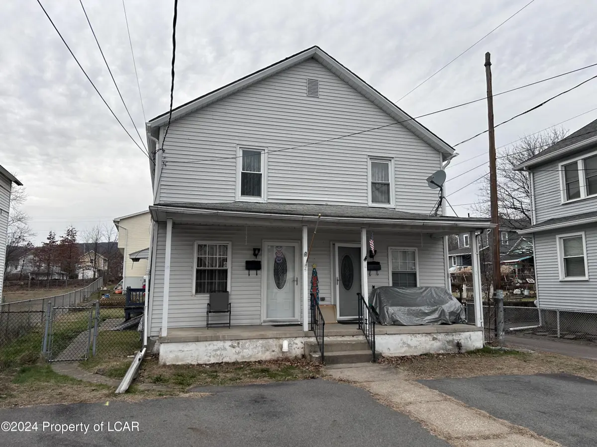 116 Cedar Street, Exeter in Exeter
