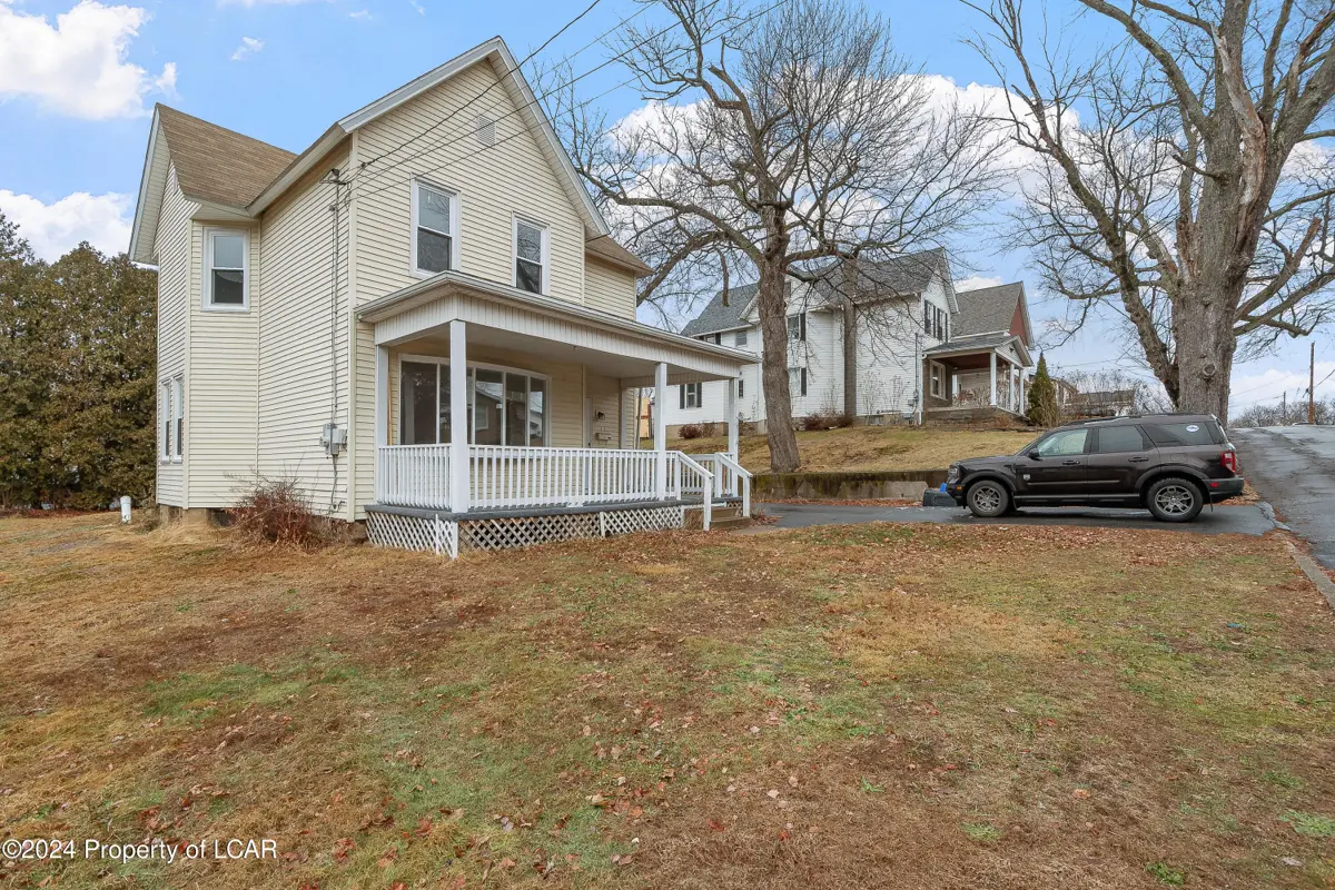 15 Landon Street, Pittston in Pittston