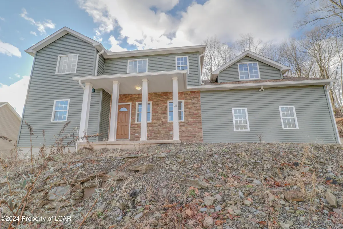 233 Pennbrook Lane, Dallas in Dallas