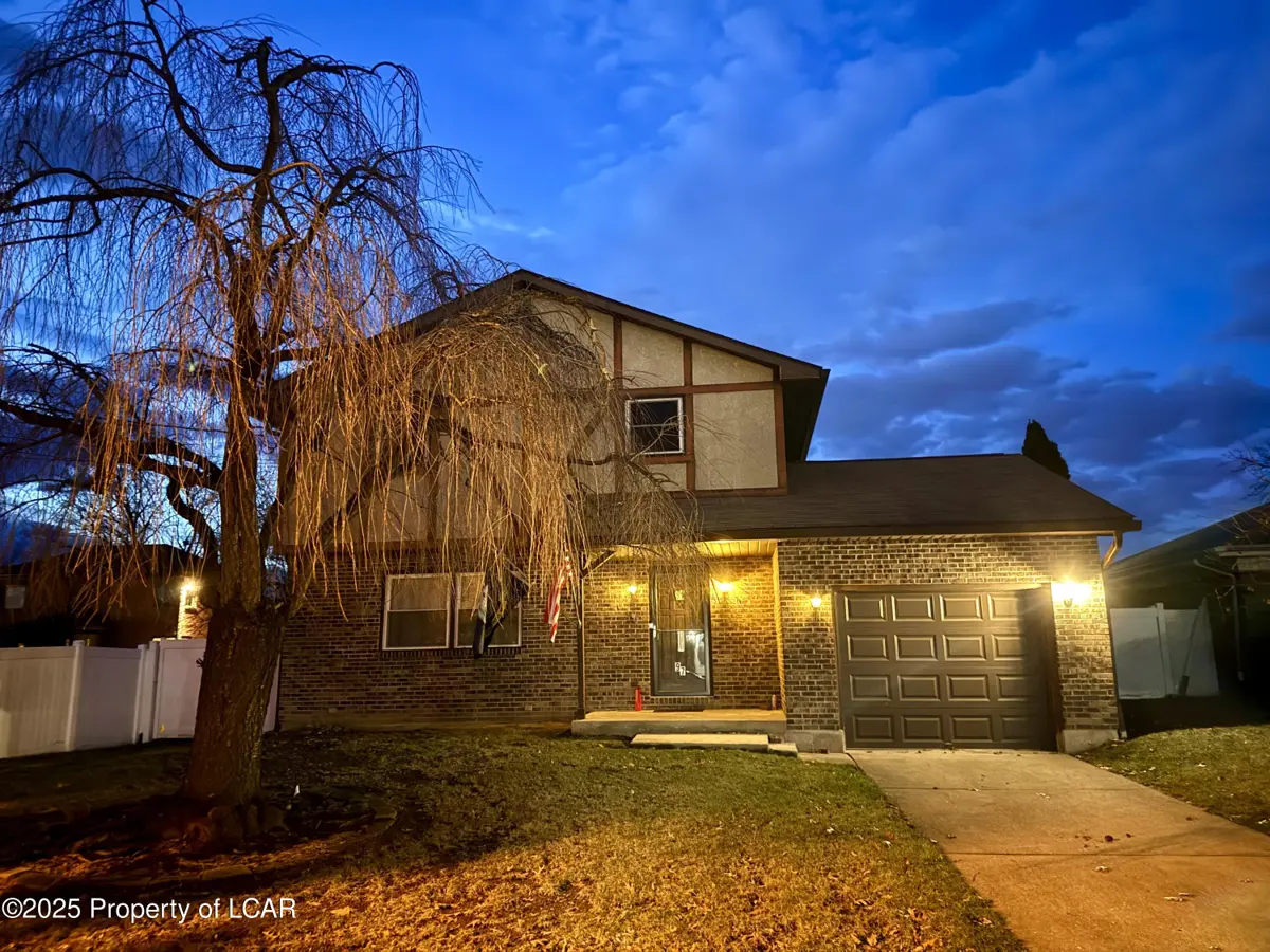 97 S Dawes Avenue, Kingston in Kingston