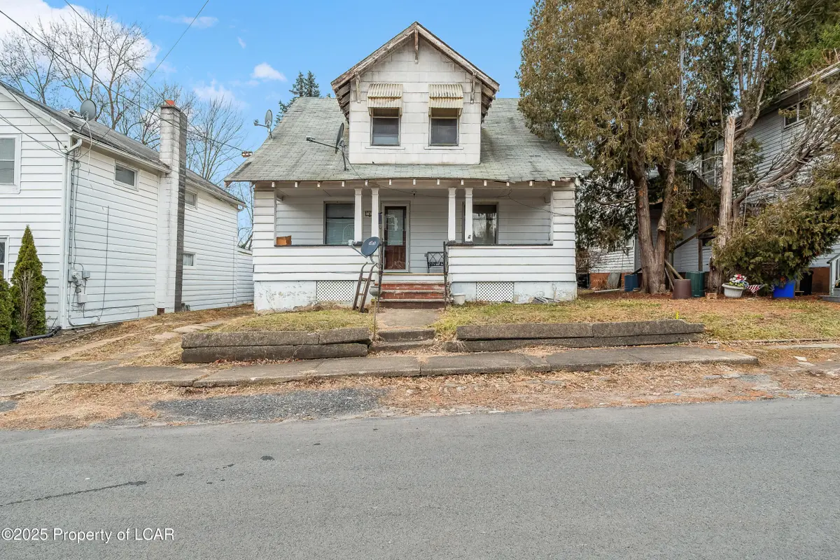 6 Prospect Street, Pittston in Pittston