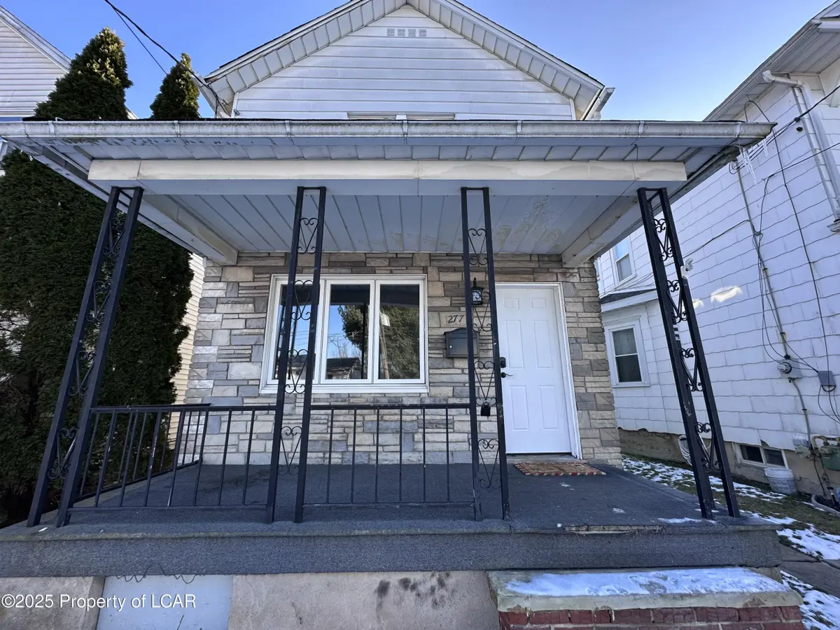 277 E Noble Street, Nanticoke in Nanticoke