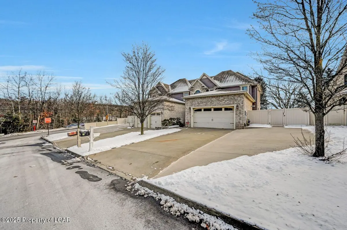 995 Sunrise Drive, Pittston in Pittston