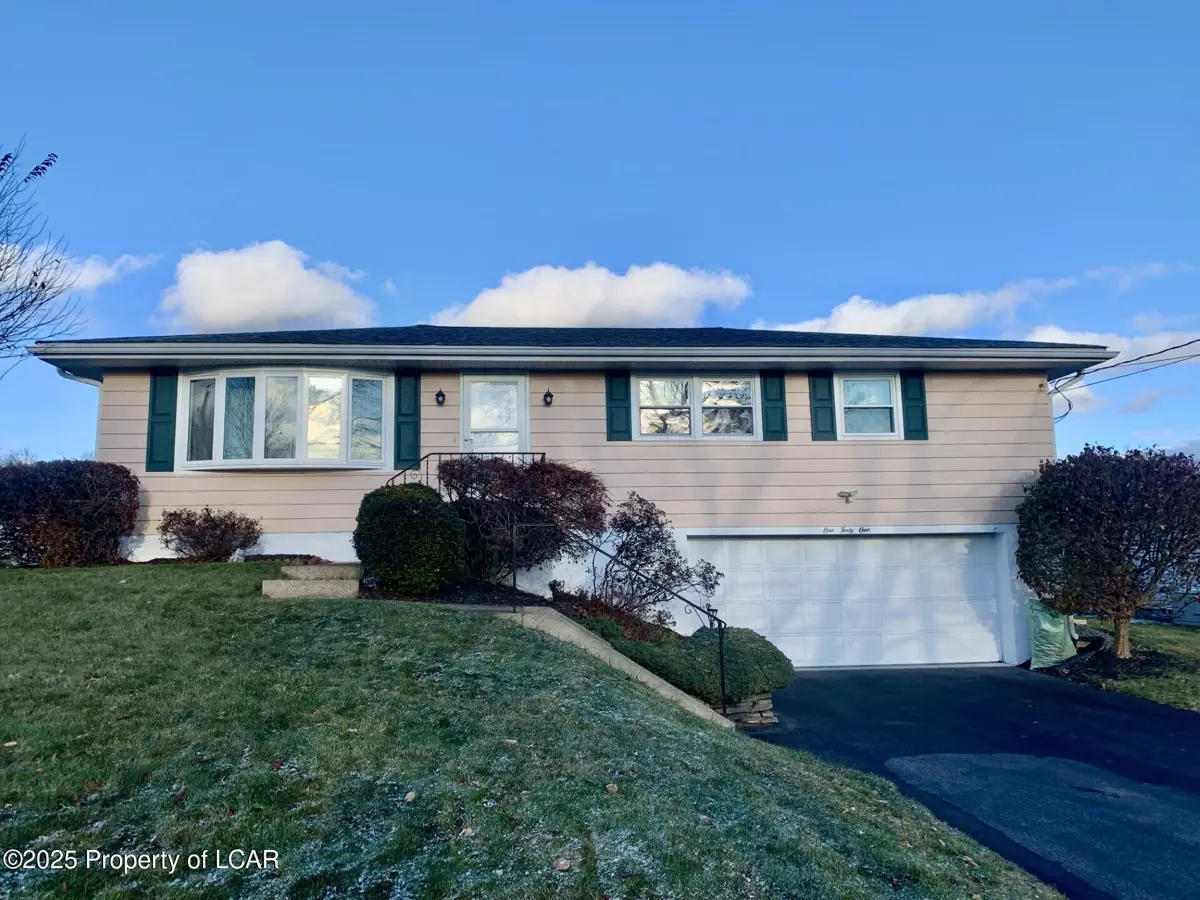 141 Woodbine Road, Shavertown in Shavertown