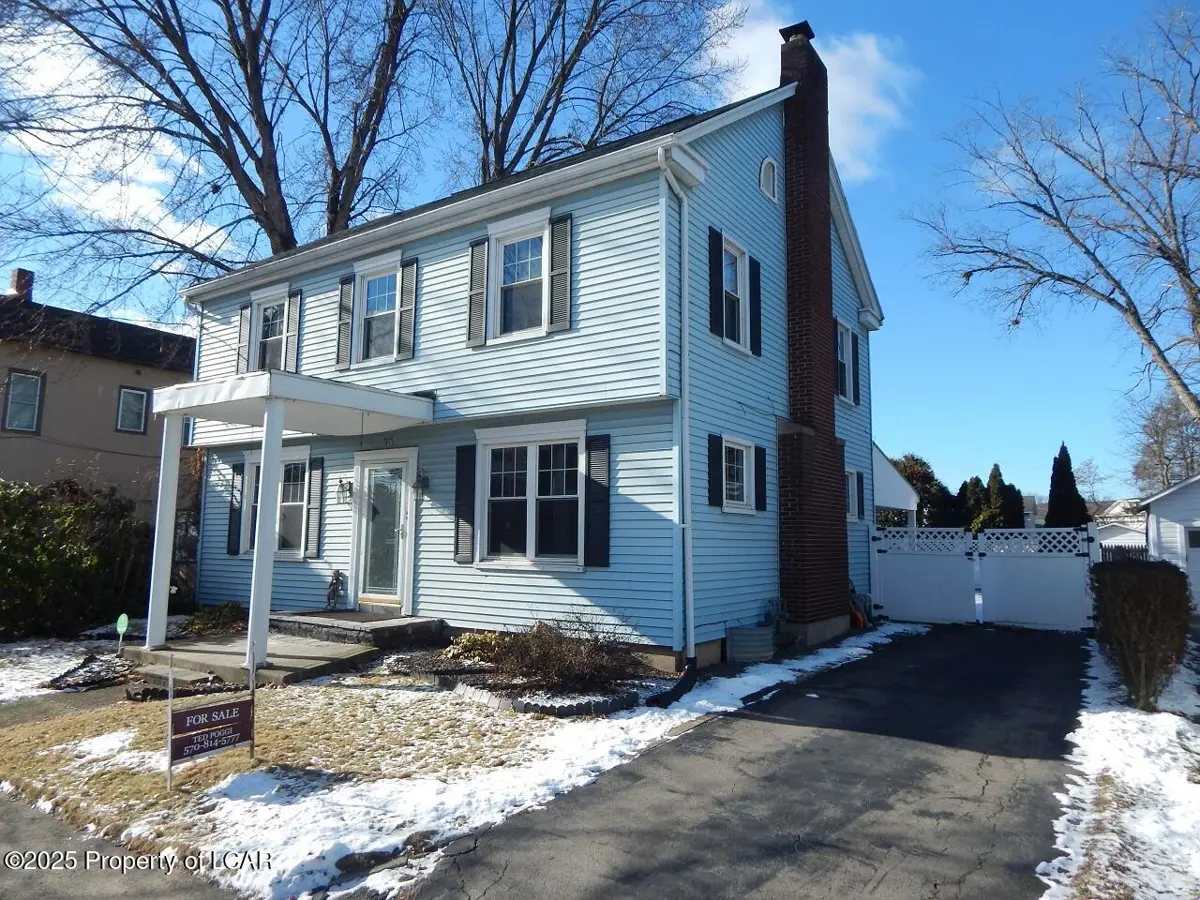 75 River Street, Forty Fort in Forty Fort