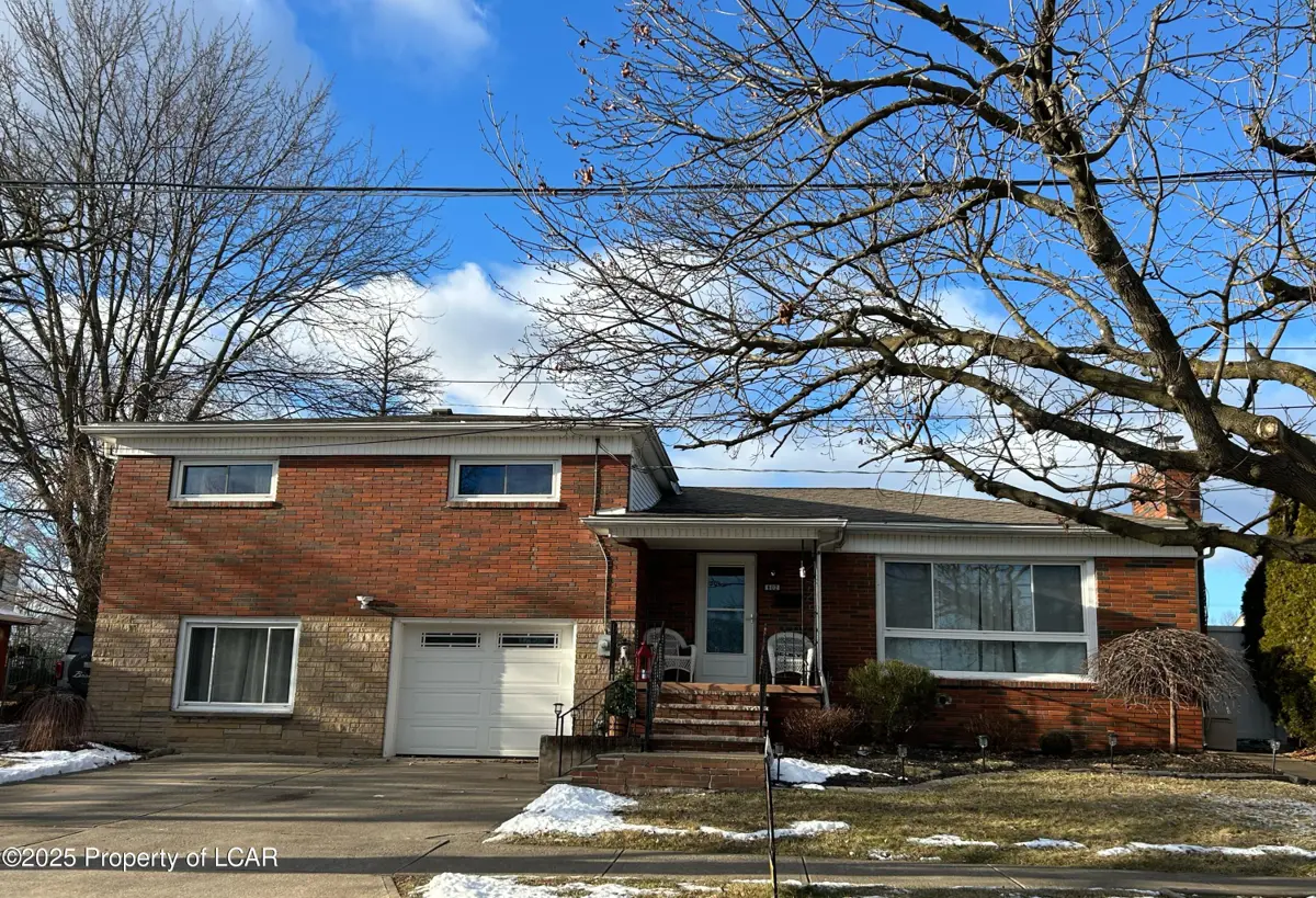 602 Hamilton Avenue, Kingston in Kingston