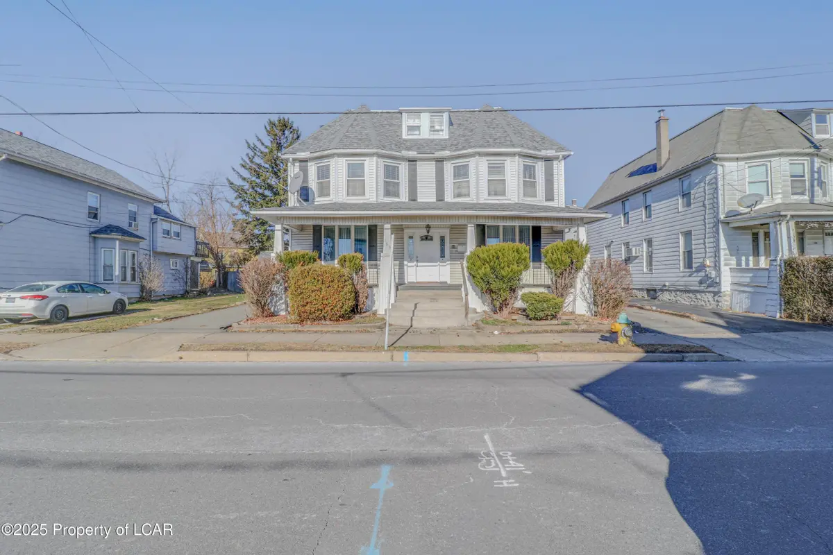 163 Main Street, Kingston in Kingston