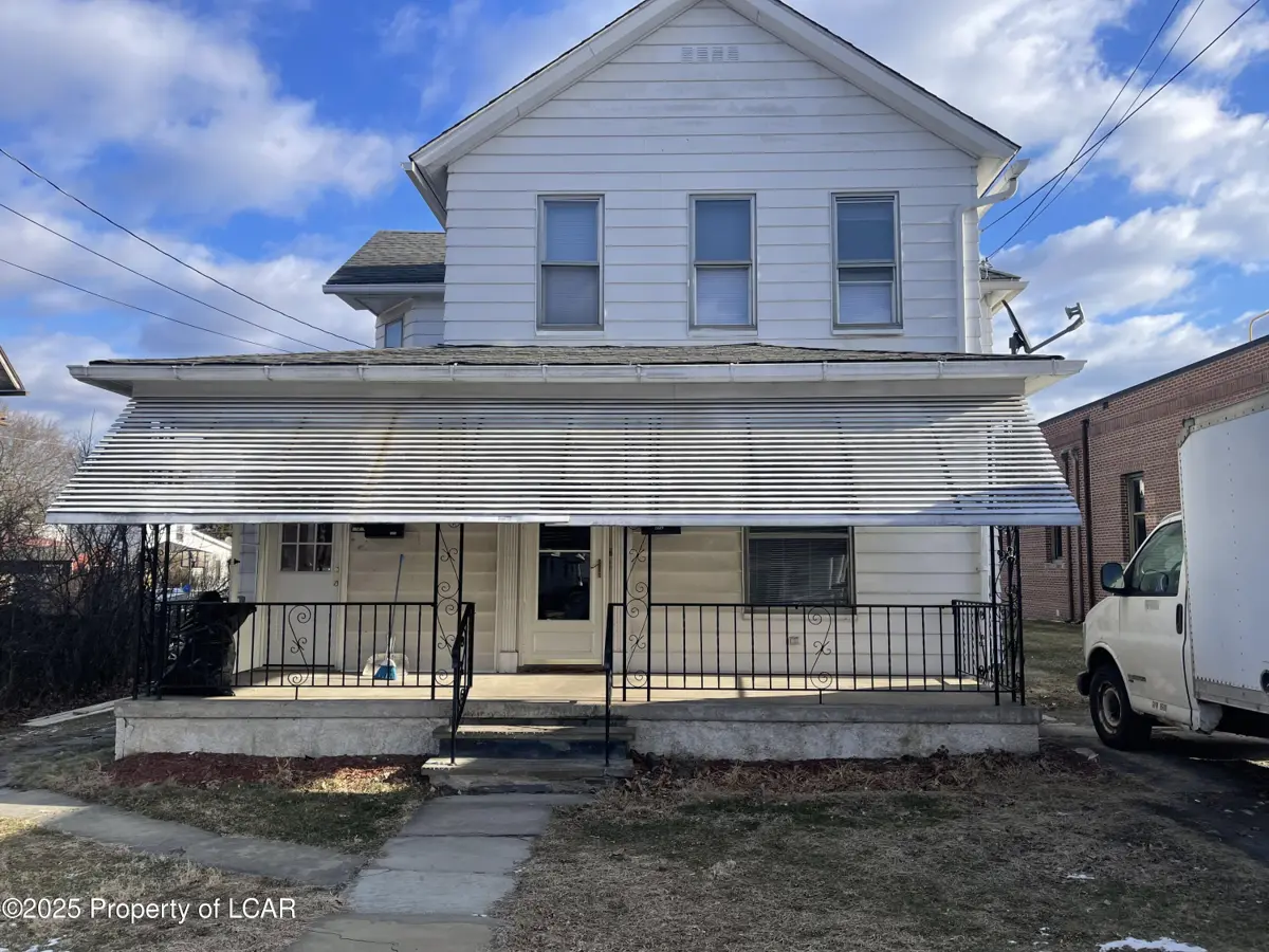211 Spring Street, Moosic in Moosic