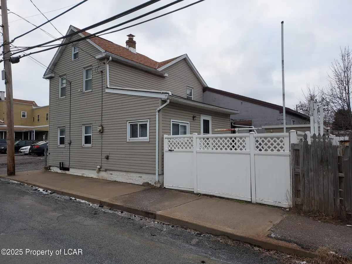 715 Carbon Street, Freeland in Freeland