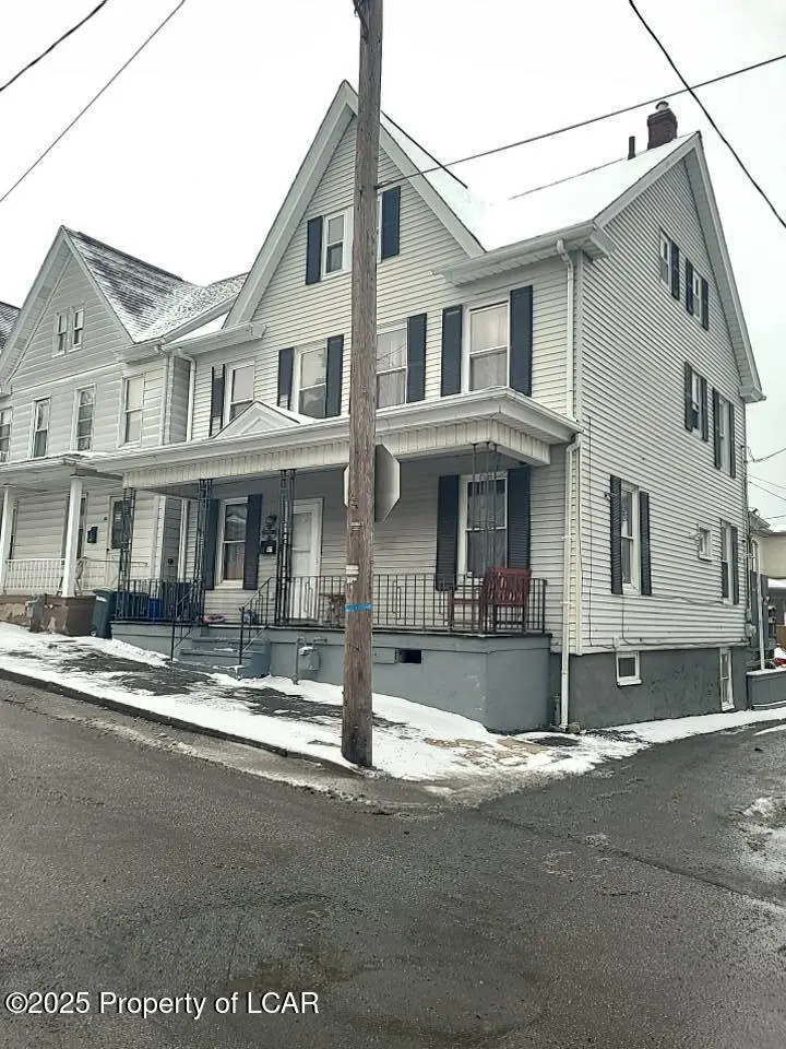 62 S Cedar Street, Hazleton in Hazleton