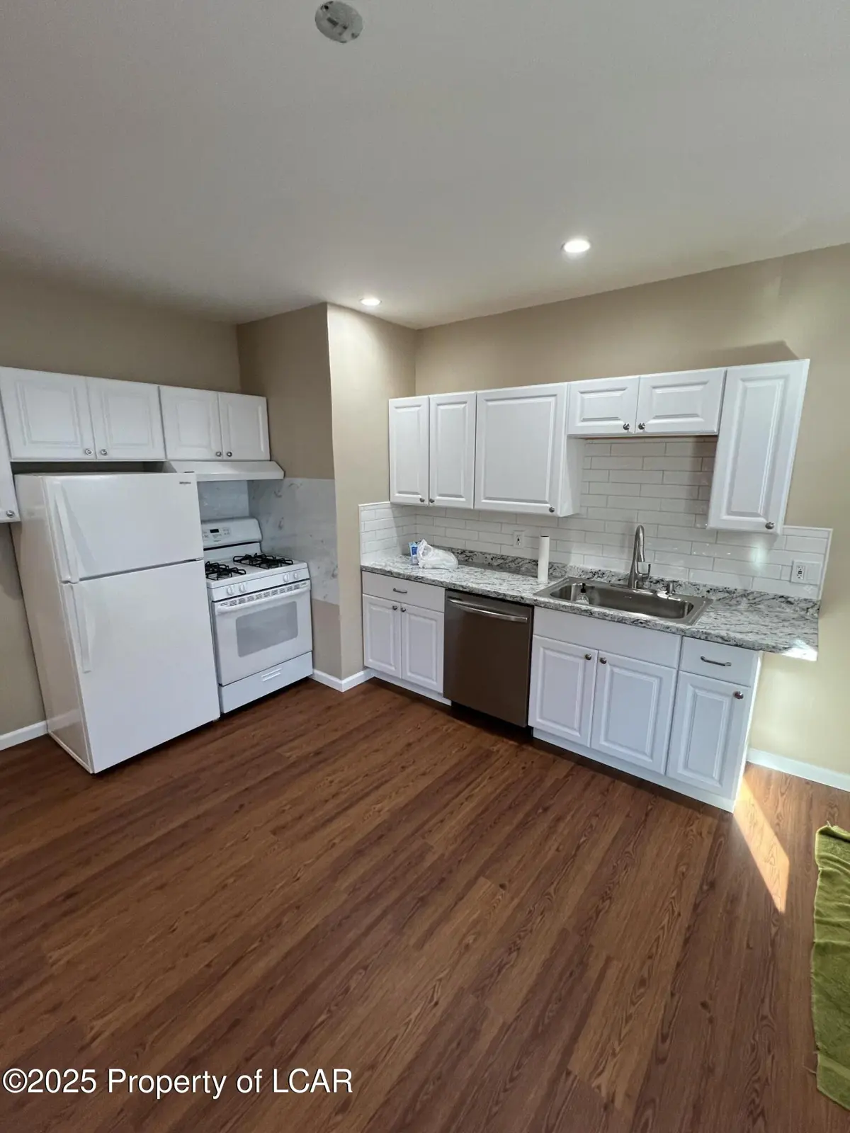 839 N Pennsylvania Avenue 2, Wilkes-Barre in Wilkes-Barre