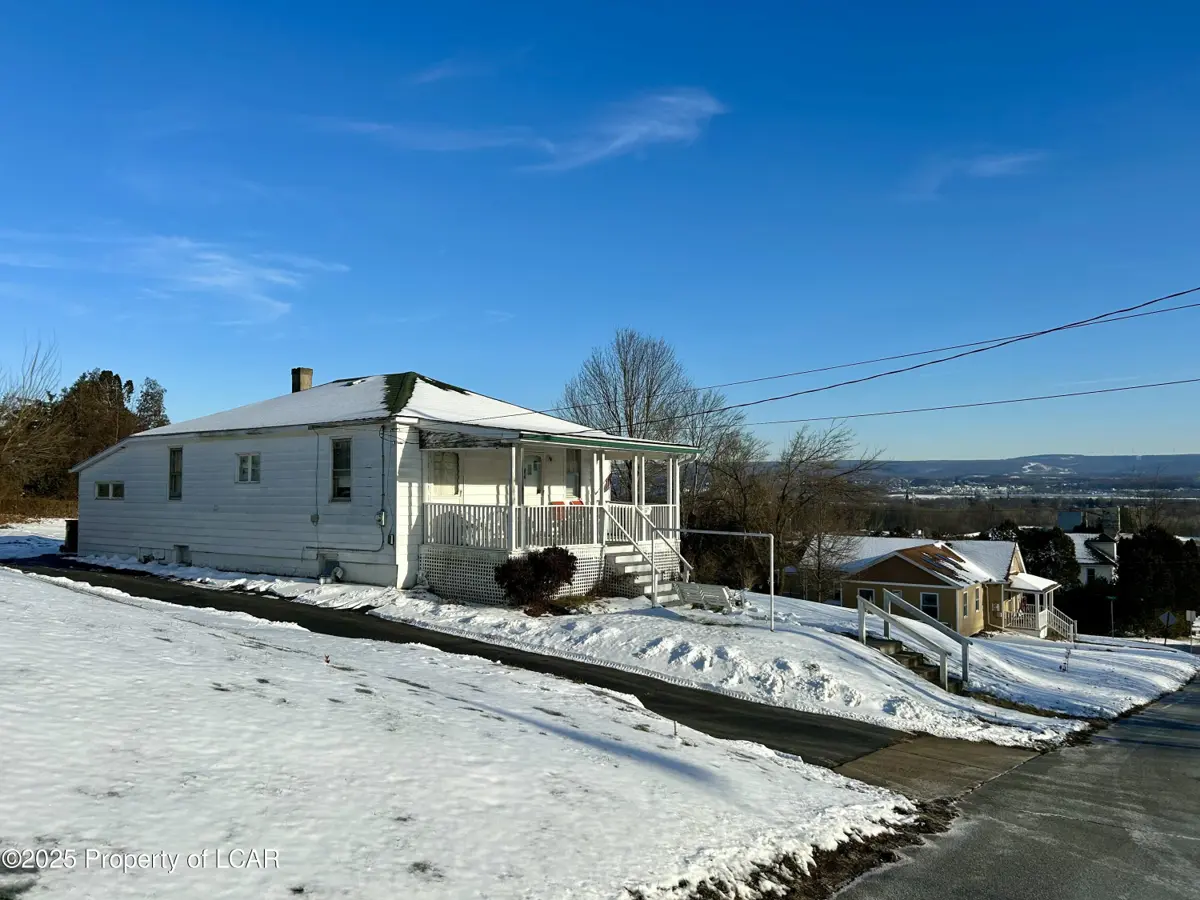 109 W Brady Street, West Wyoming in West Wyoming